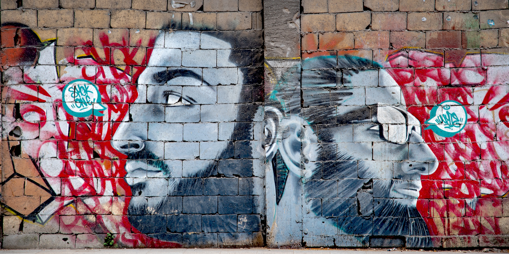 Beirut_Lebanon_Graffiti_Men_Ianus_4000