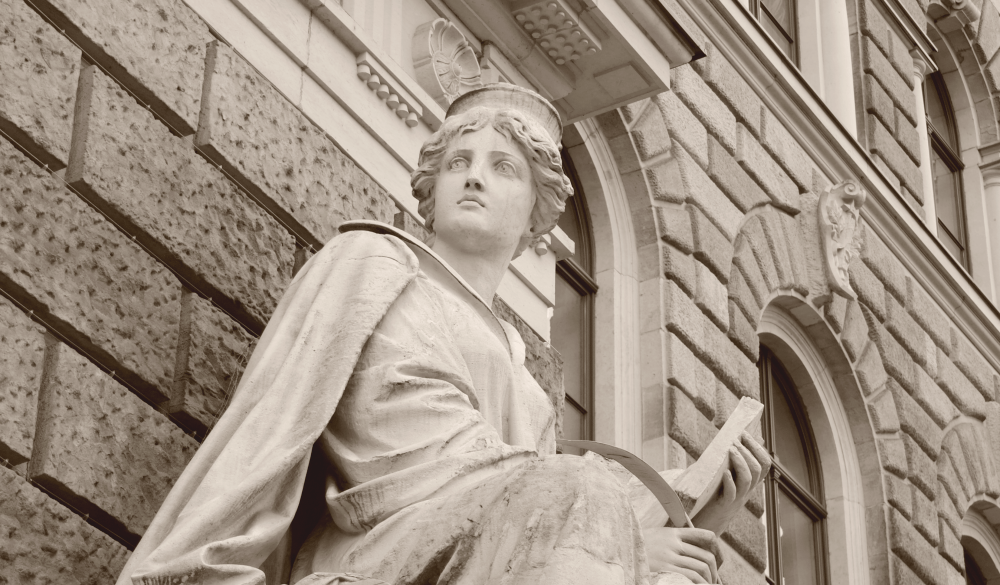 Iustitia_law_iurisprudentia_writing