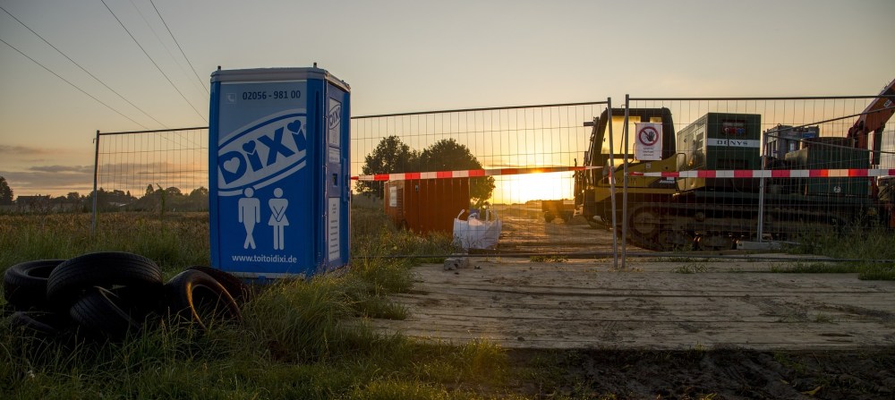 Momentaufnahme-Barkhausenbau_Eiscreme_Toilette_Baustelle_Mensa_panorama