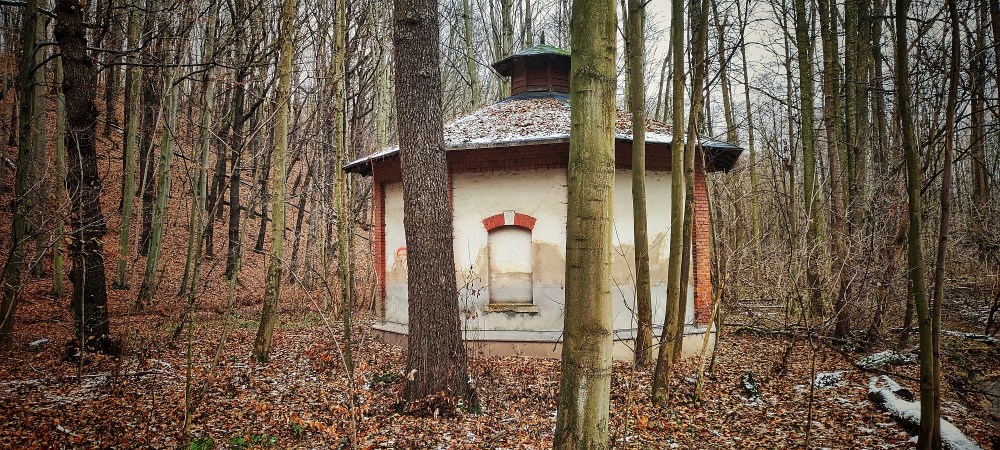 sonnet_18_abendwind_sprache_language_geist_geraeusch_Ruine_panorama